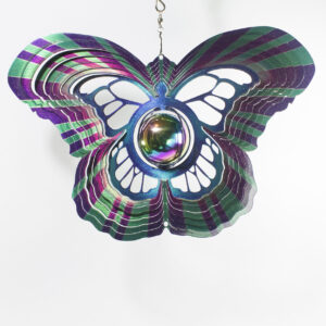 Schmetterling mit Kugel